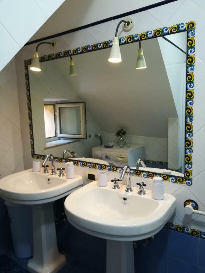 Appartement La Casa Di Bianca à Caltagirone Extérieur photo
